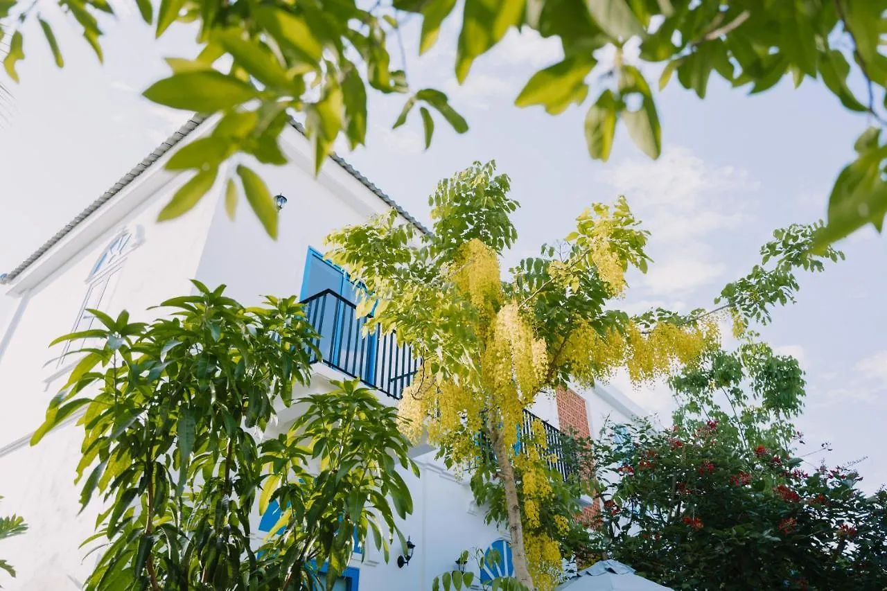 Santori Hoi An Homestay 0*,